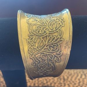 Vintage metal embossed brass color cuff bracelet